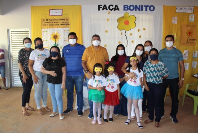Prefeito Zé Henrique participa do “Dia da Família nas Escolas” em Nossa Senhora de Nazaré (PI)